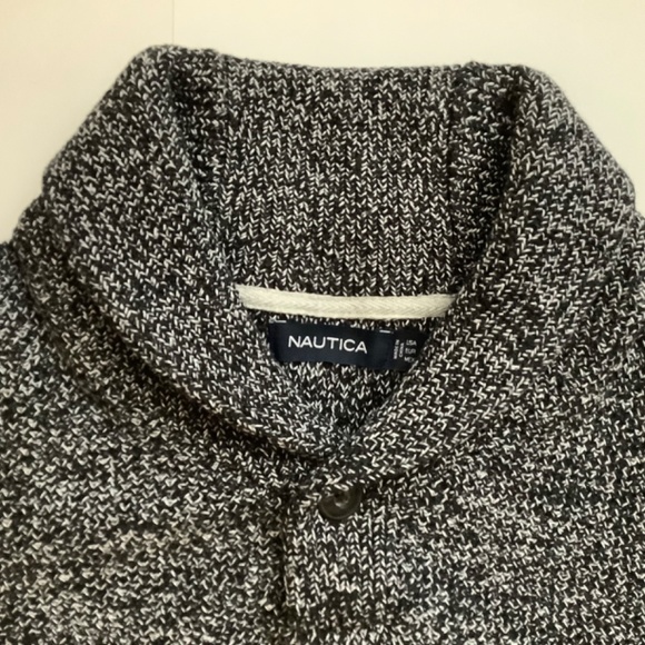 NAUTICA Shawl Collar Black & White Sweater - Picture 4 of 7